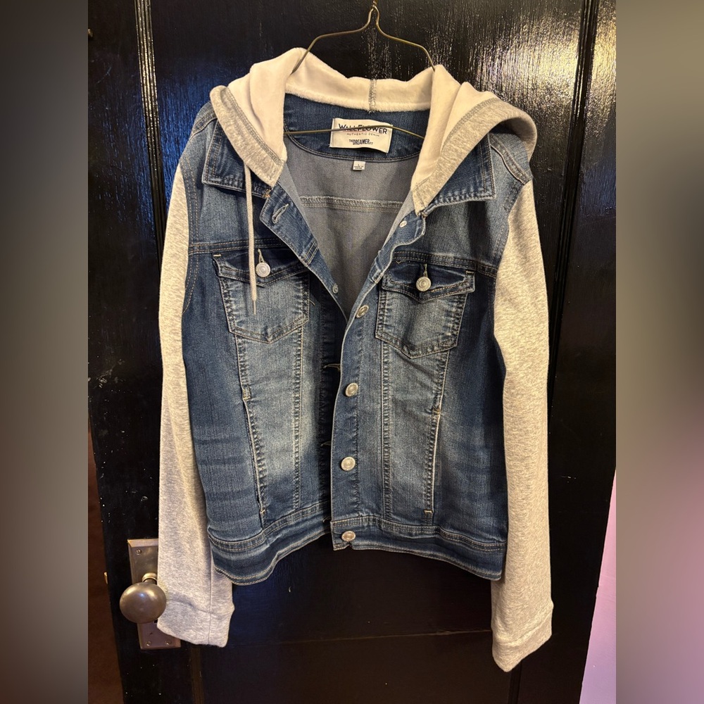 Jean jacket size large